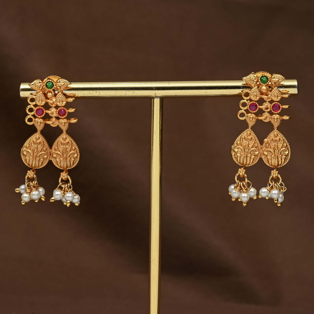 Guttapusal Necklace Set