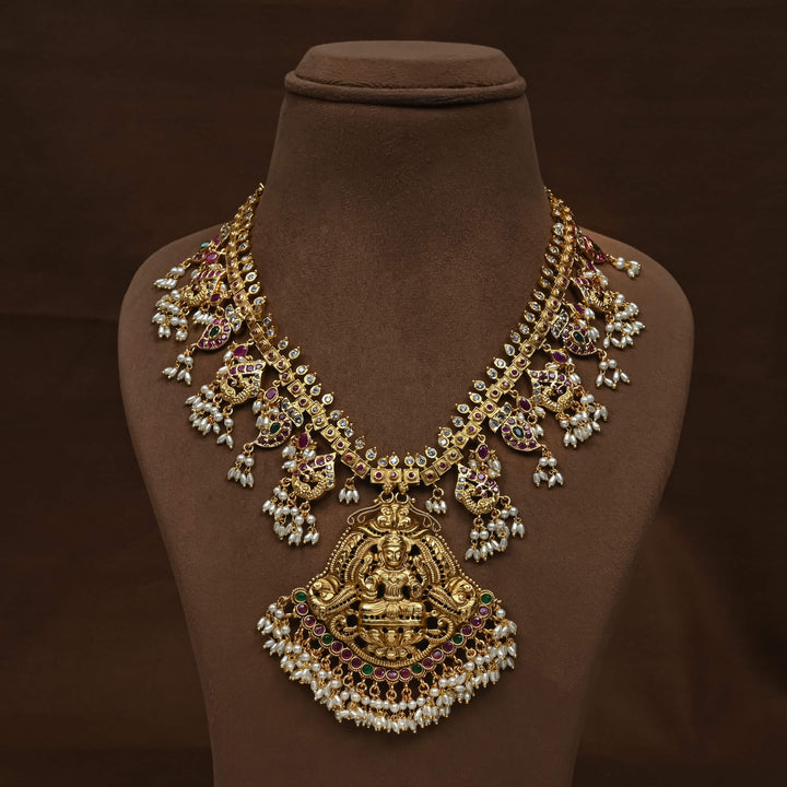 Royal Guttapusal Necklace Set