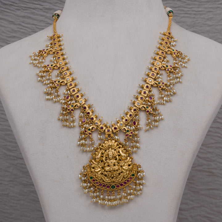 Royal Guttapusal Necklace Set