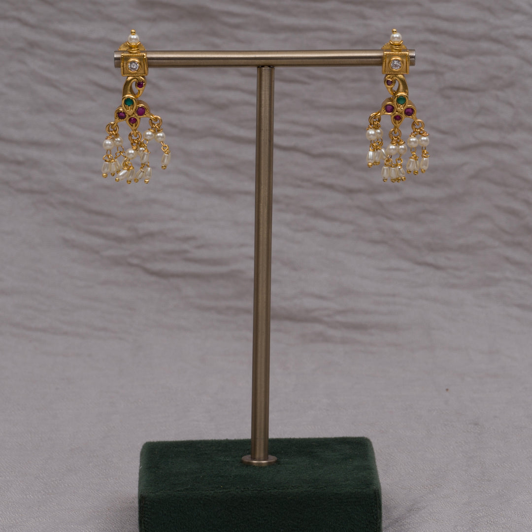 Royal Guttapusal Necklace Set