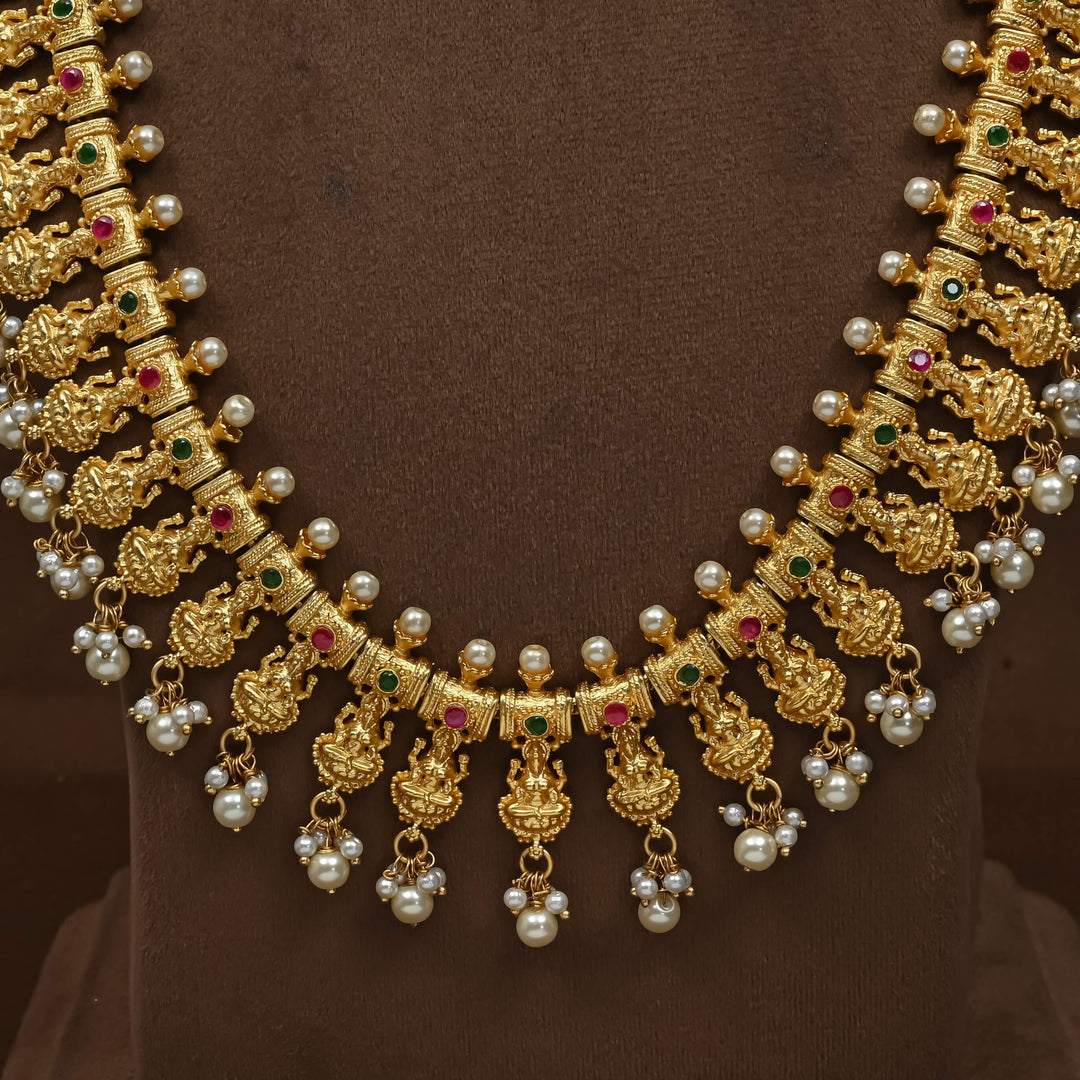 Luxury Guttapusal Necklace Set