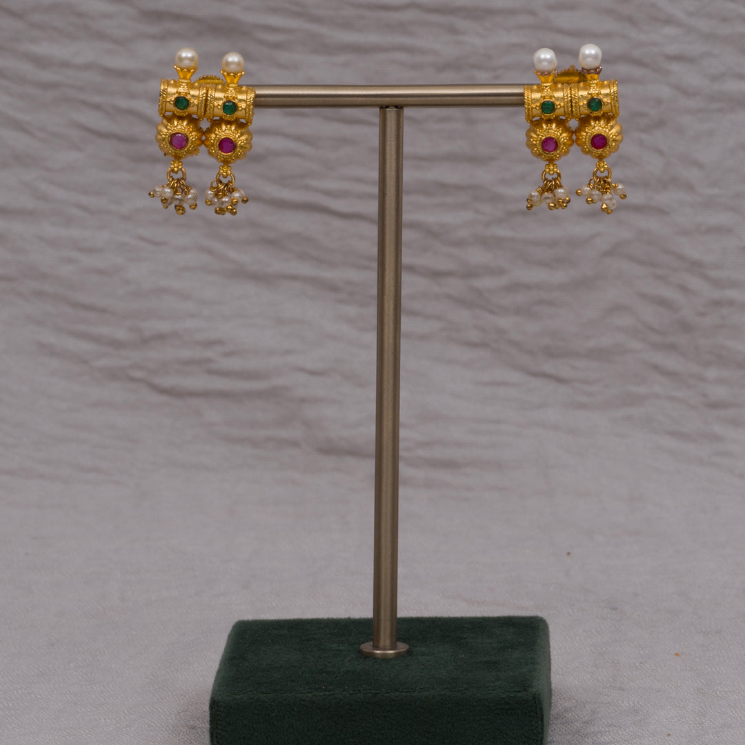 Guttapusal Necklace Set