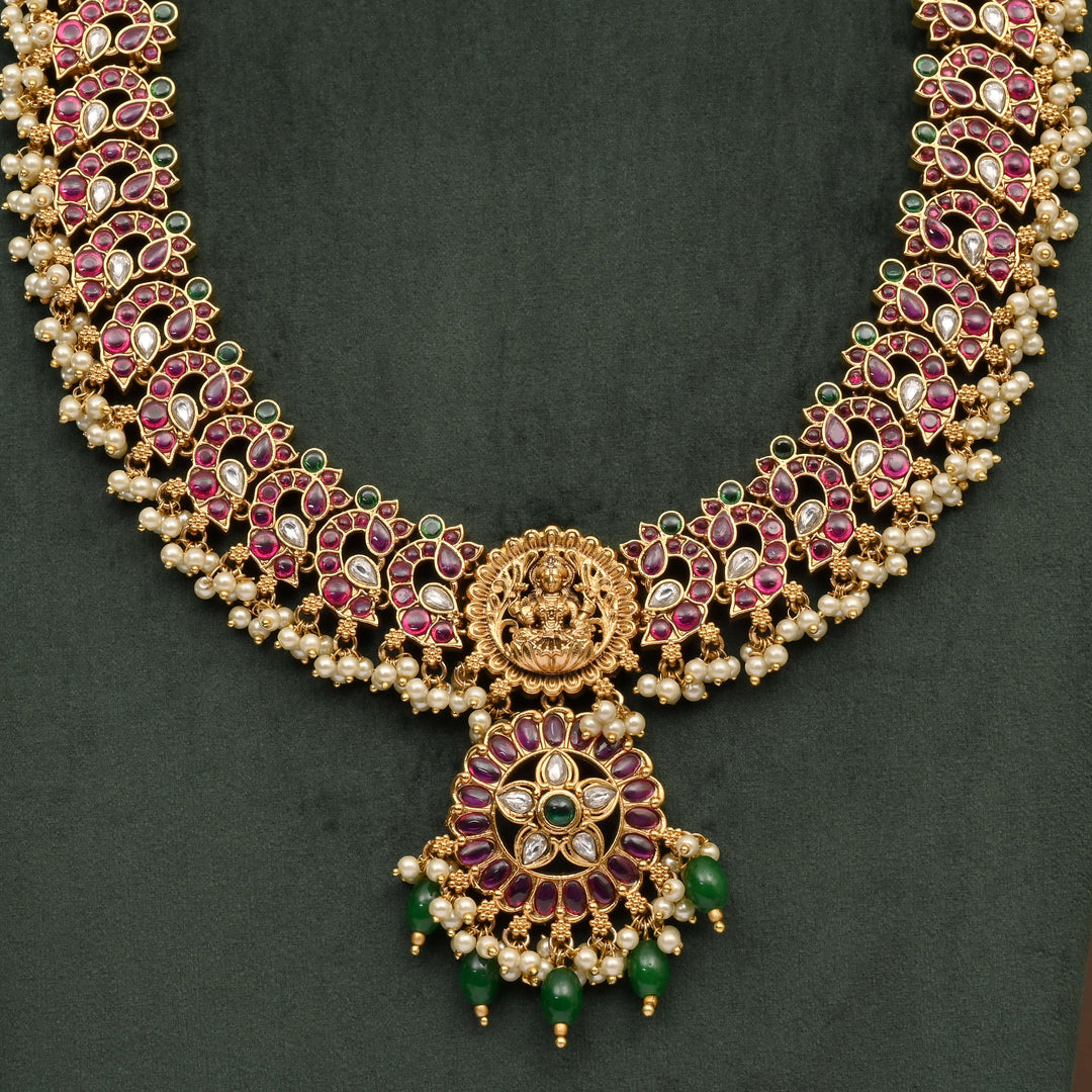 Temple Necklace Set