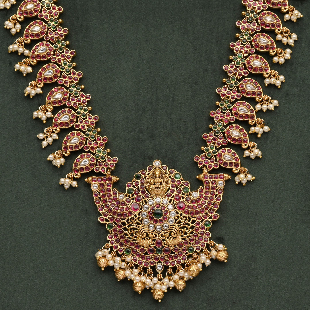 Temple Necklace Set