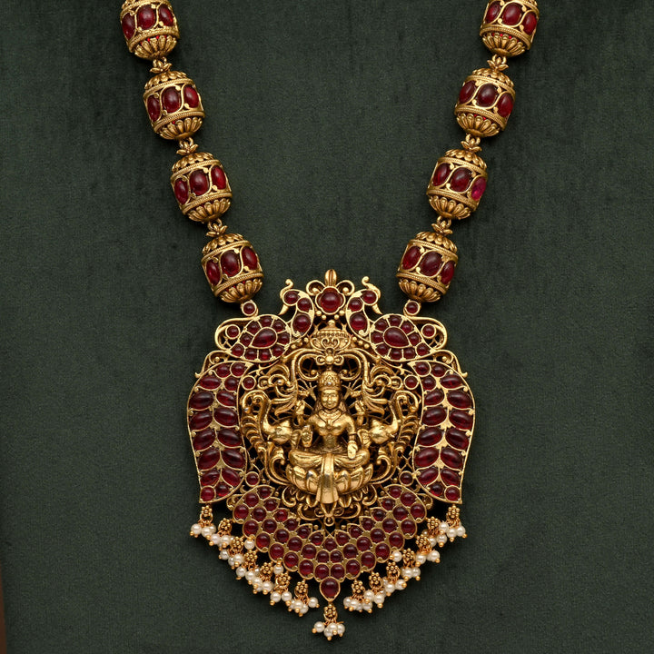 Temple Necklace Set