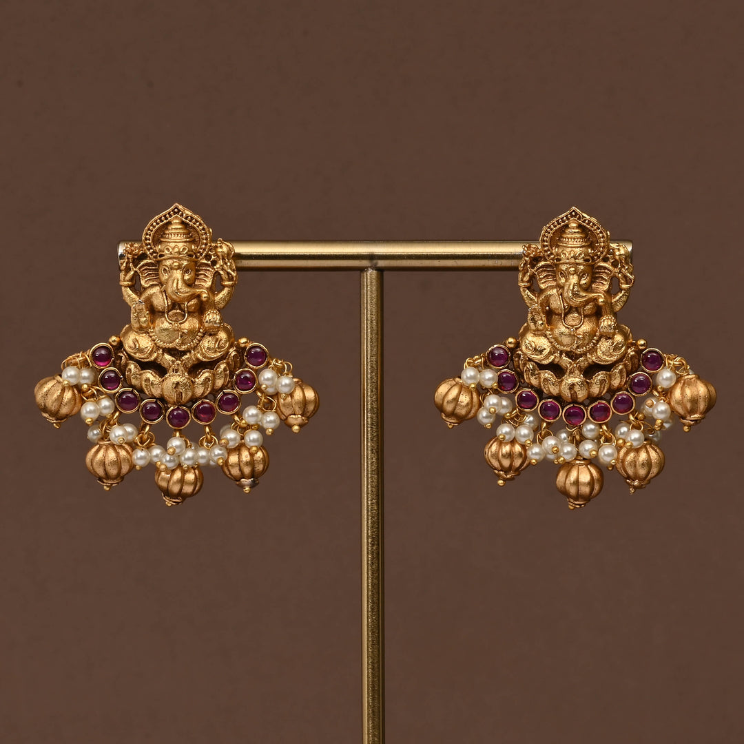 Temple Necklace Set