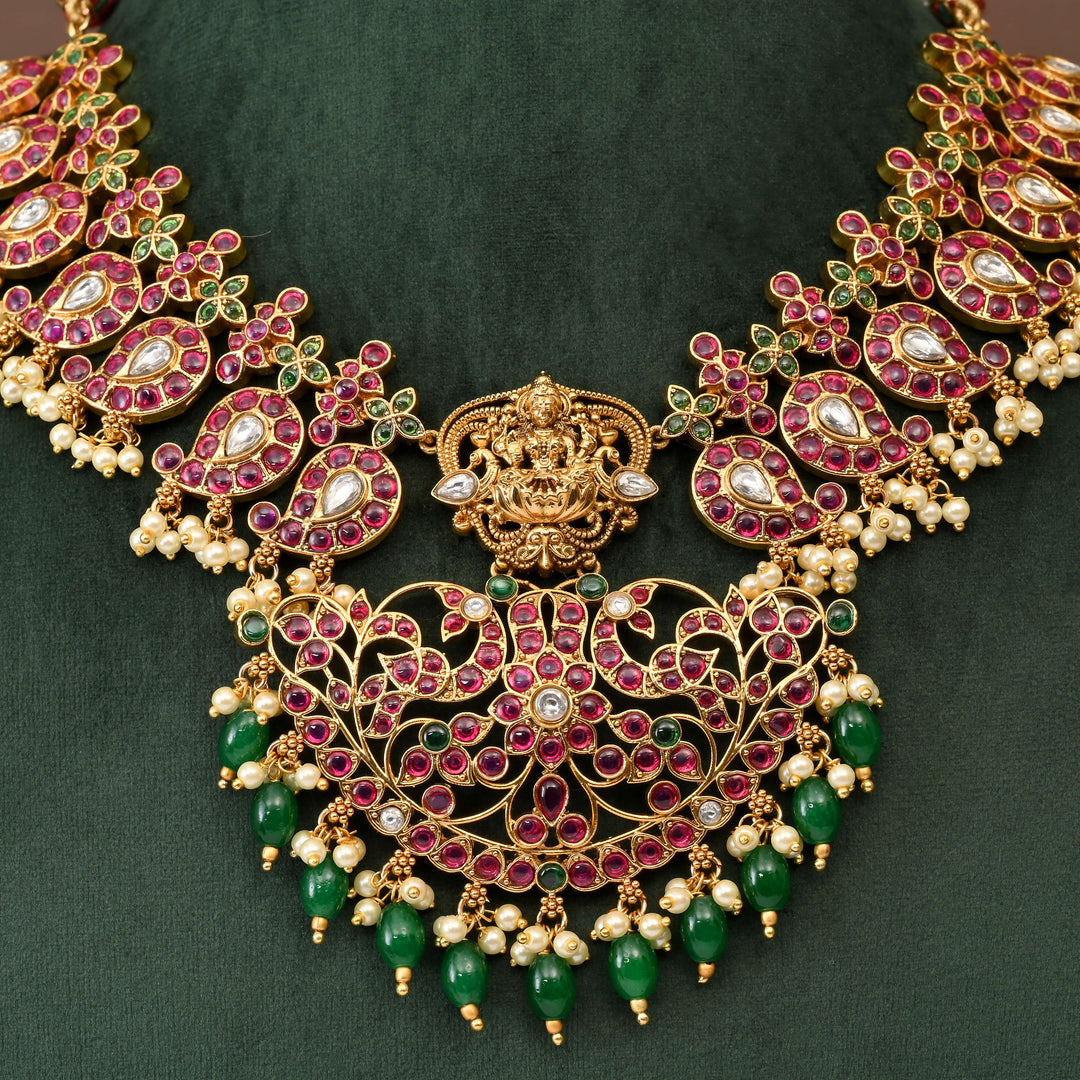 Temple Necklace Set