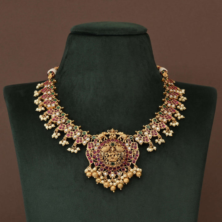 Temple Necklace Set
