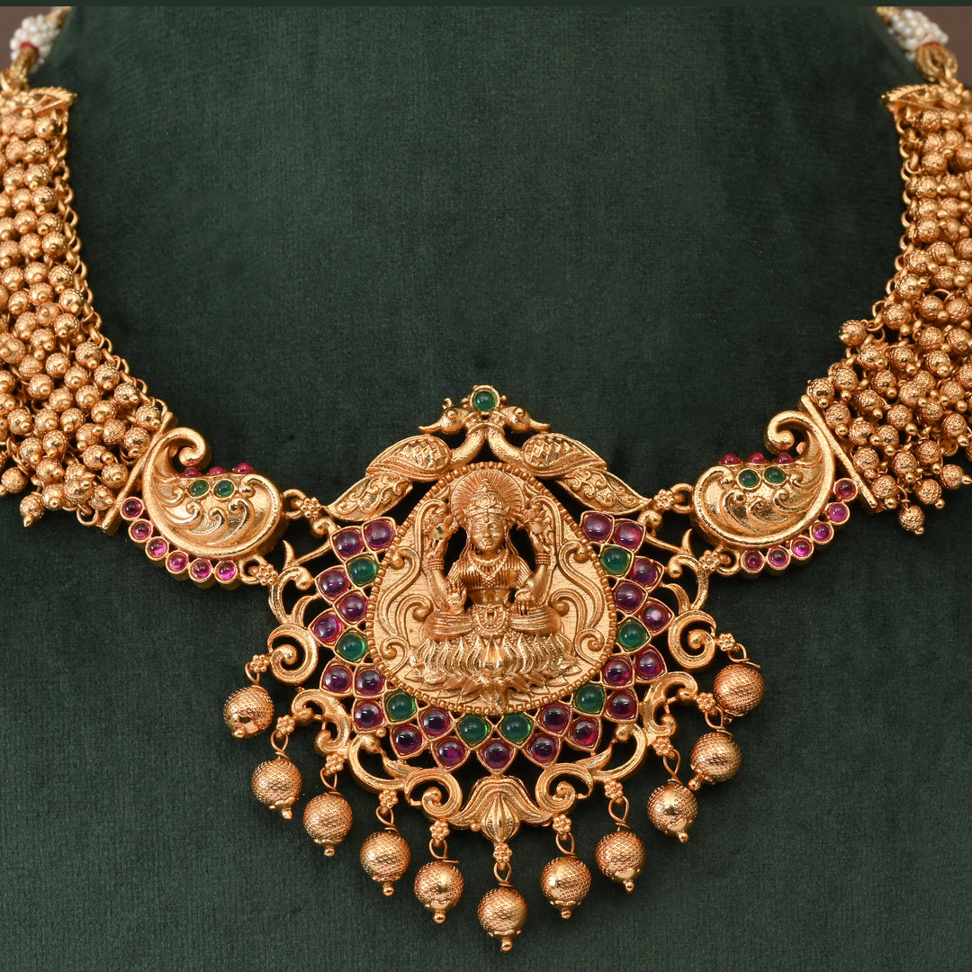 Temple Necklace Set