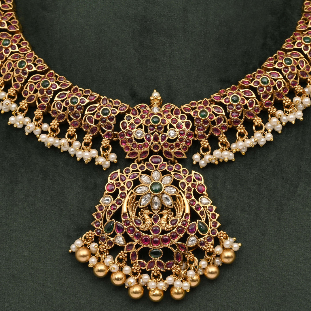 Temple Necklace Set