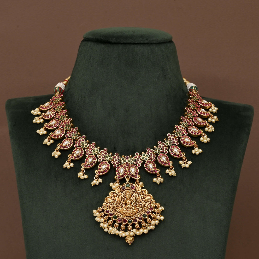 Temple Necklace Set