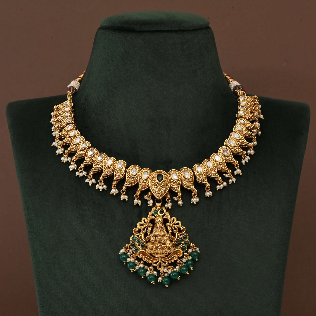 Temple Necklace Set
