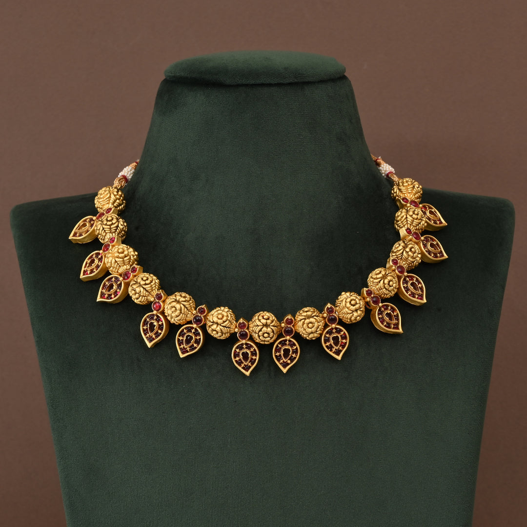 Temple Necklace Set