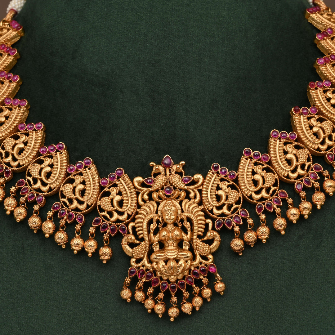 Temple Necklace Set