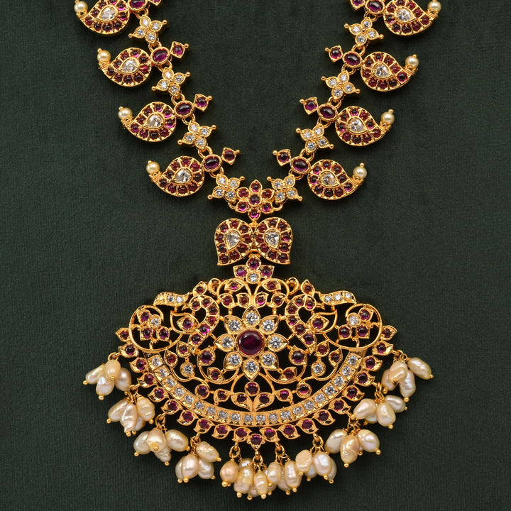 Temple Necklace Set