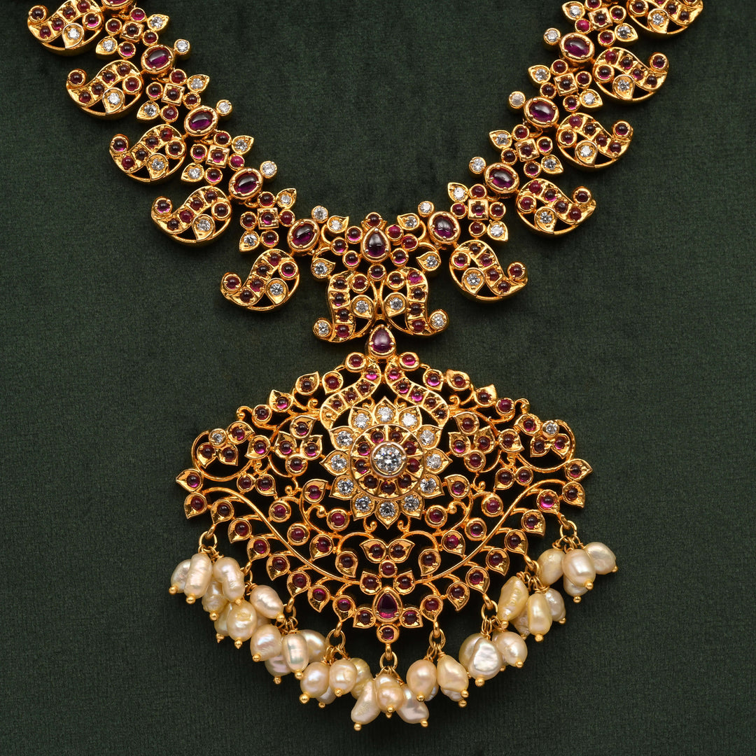 Temple Necklace Set