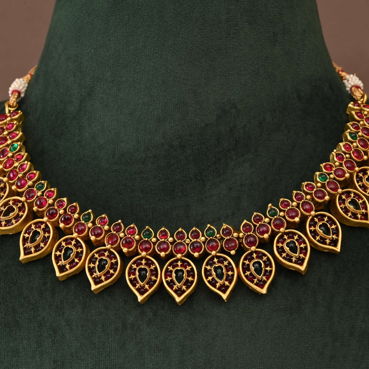 Temple Necklace Set