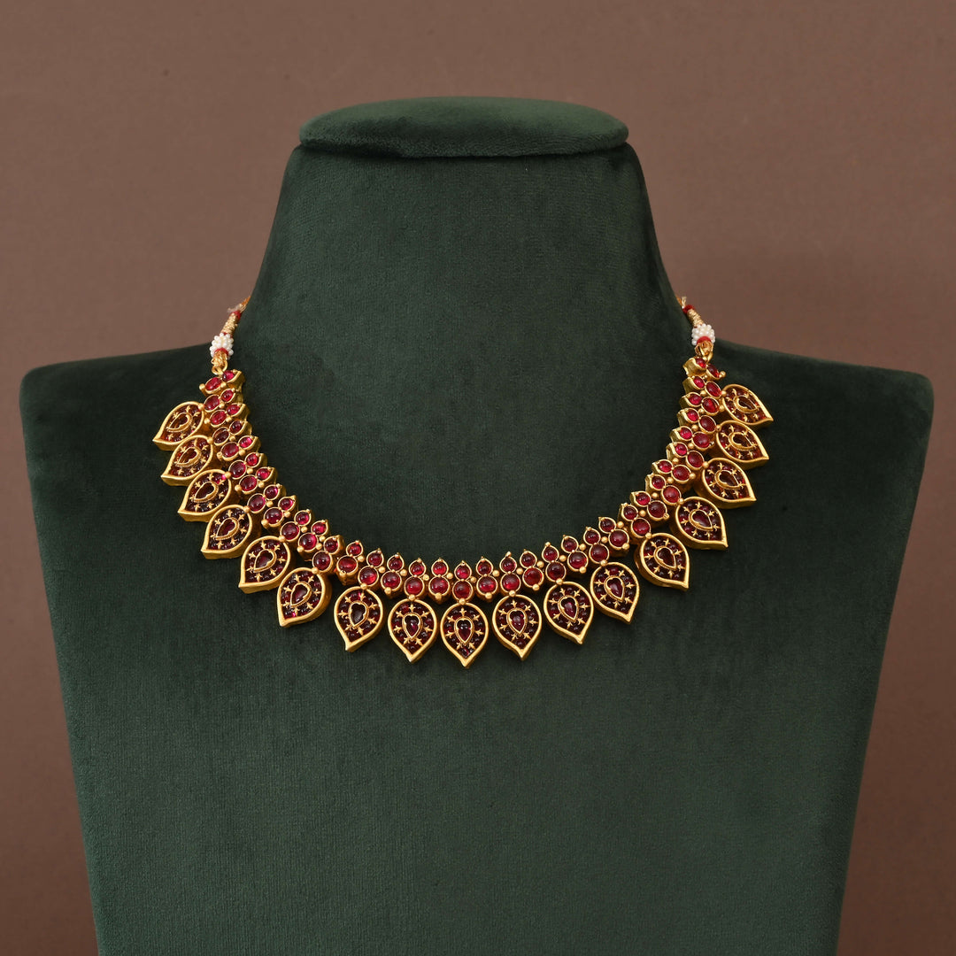 Temple Necklace Set