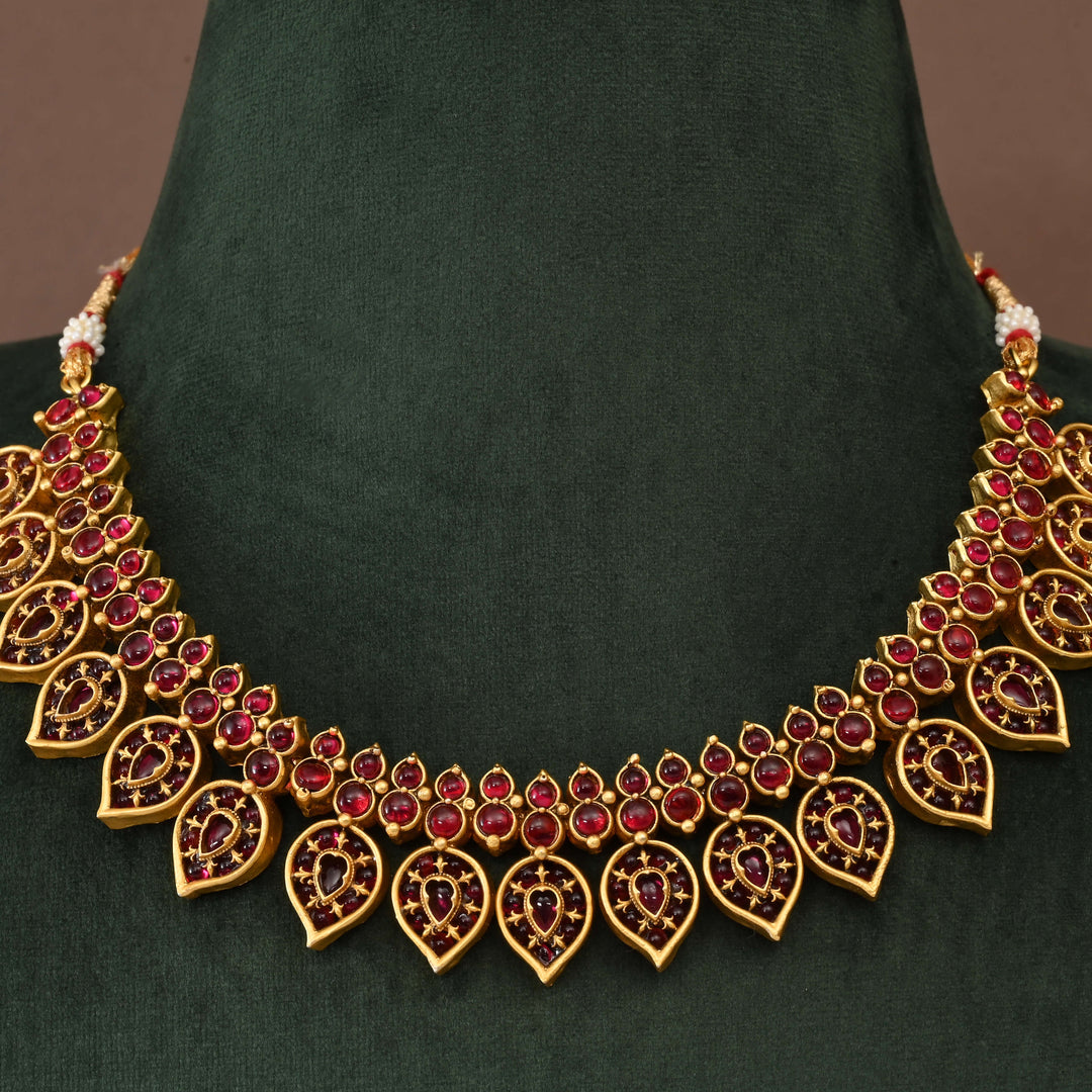 Temple Necklace Set