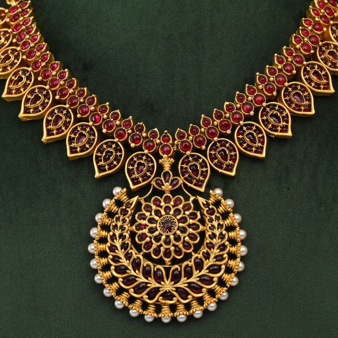 Temple Necklace Set