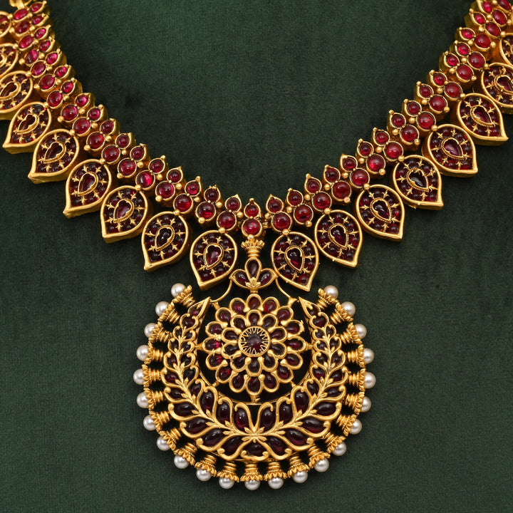 Temple Necklace Set