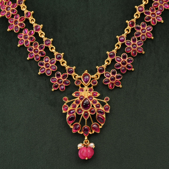Temple Necklace Set