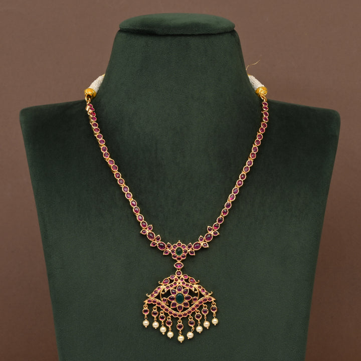 Temple Necklace Set