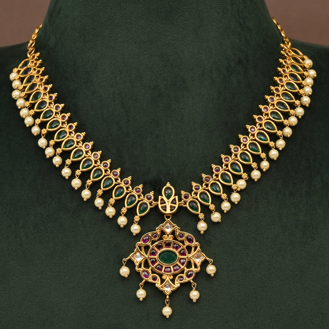 Temple Necklace Set