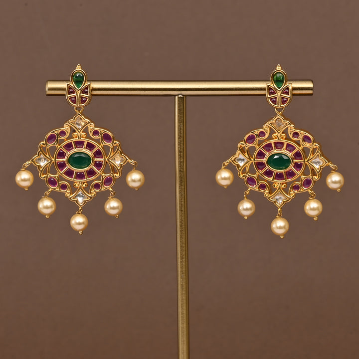 Temple Necklace Set