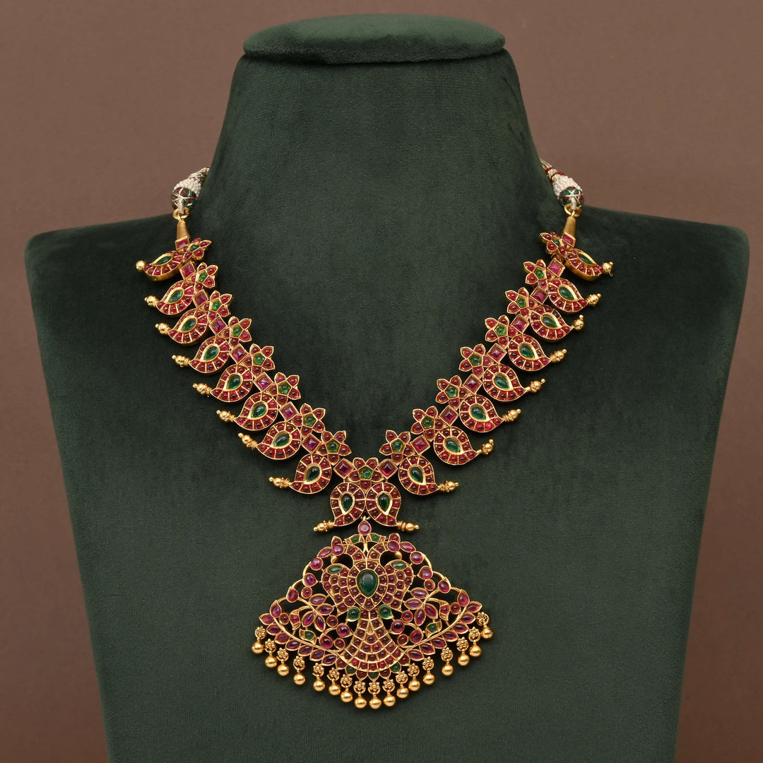 Temple Necklace Set