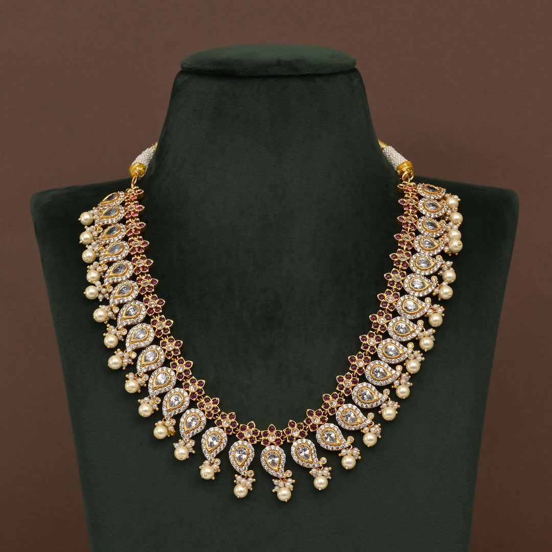 Temple Necklace Set