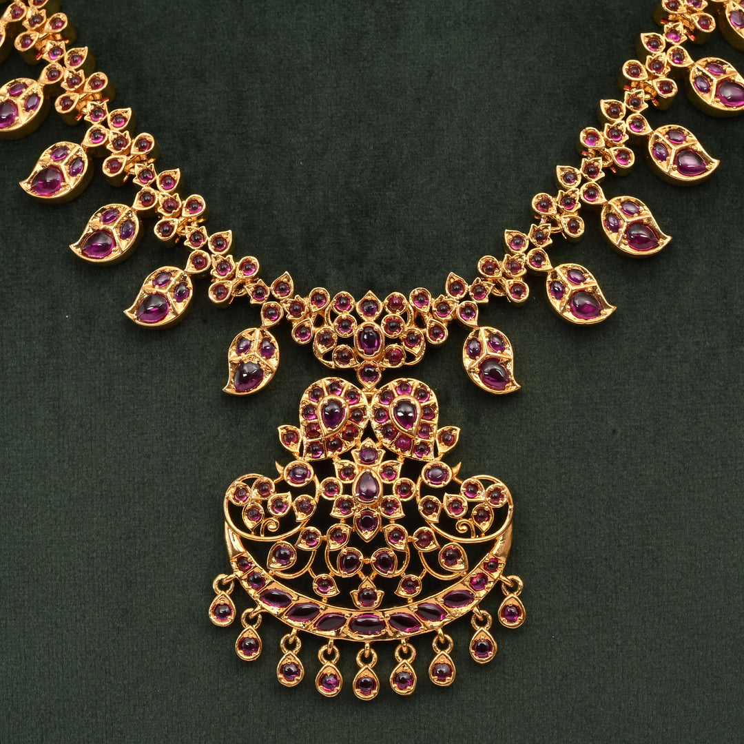 Temple Necklace Set
