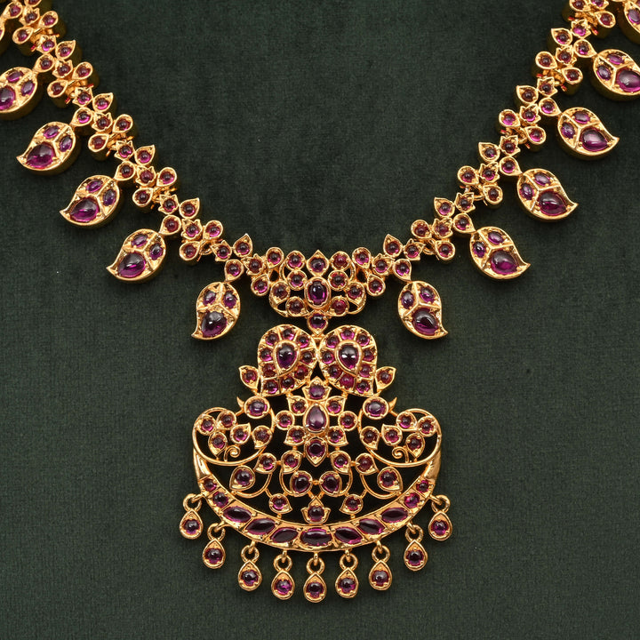 Temple Necklace Set