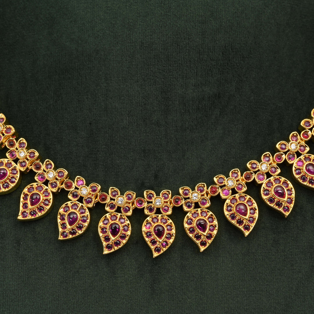 Temple Necklace Set