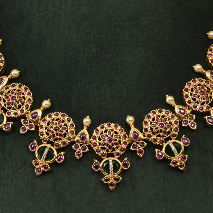 Temple Necklace Set