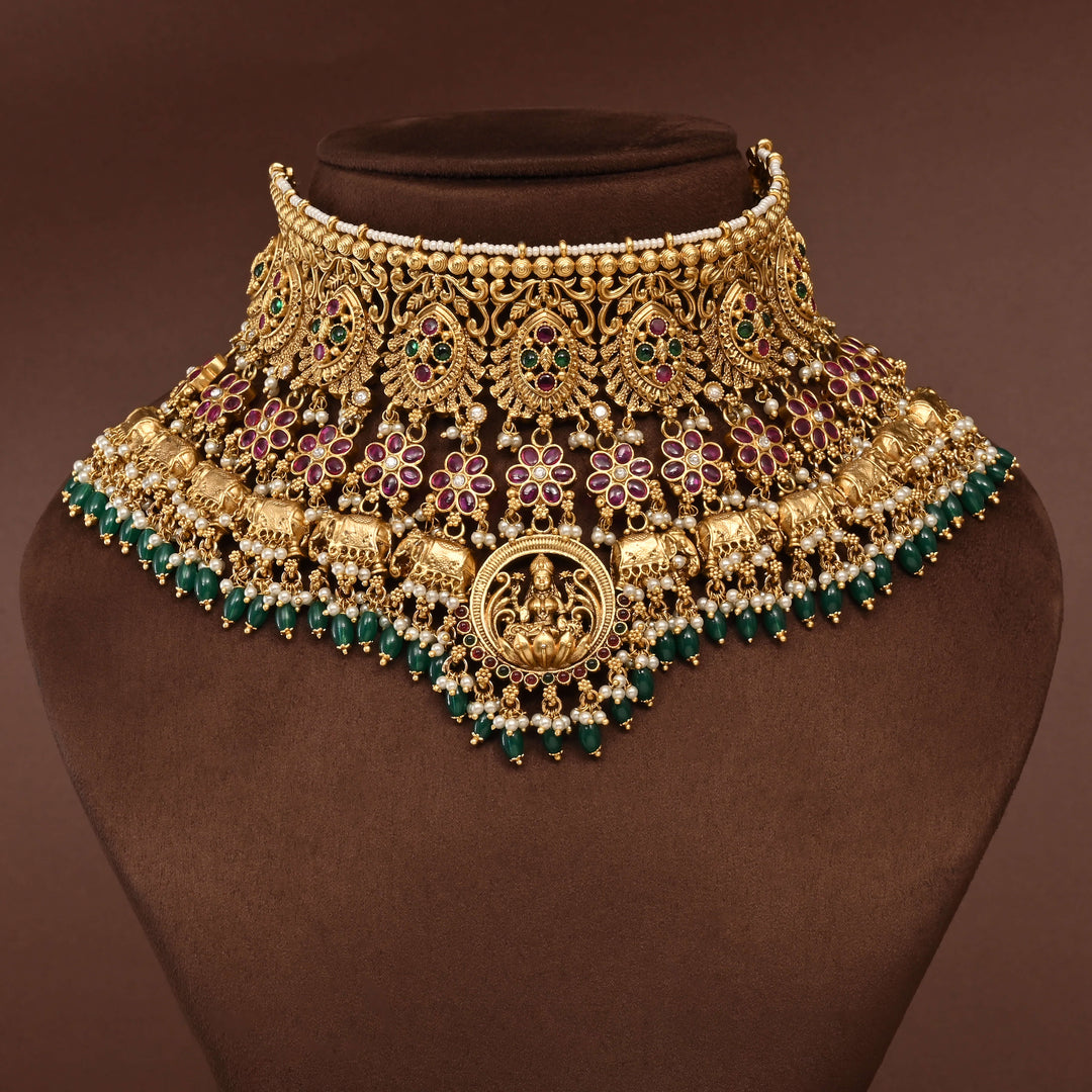Temple Choker Set