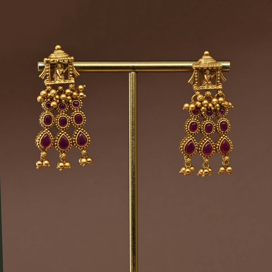 Temple Choker Set
