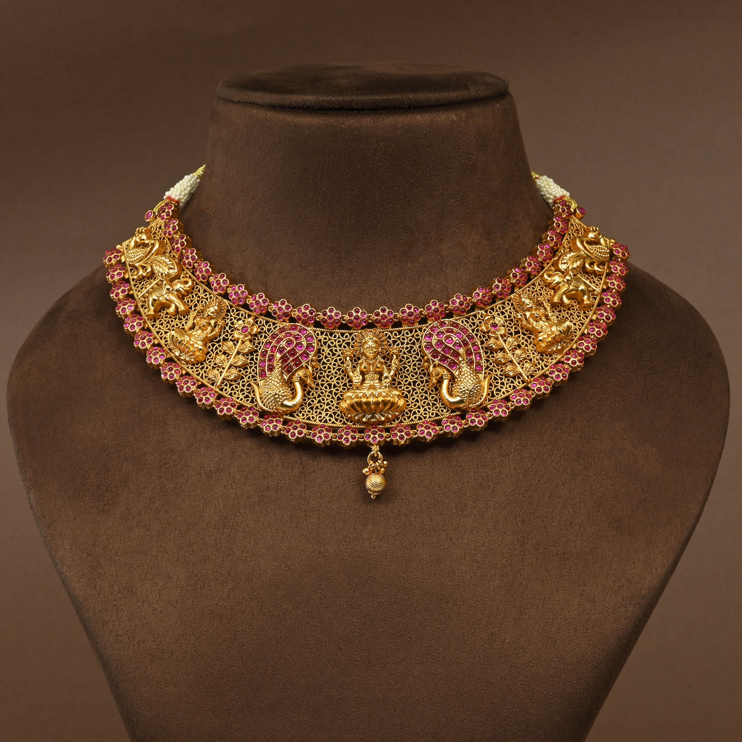 Temple Choker Set