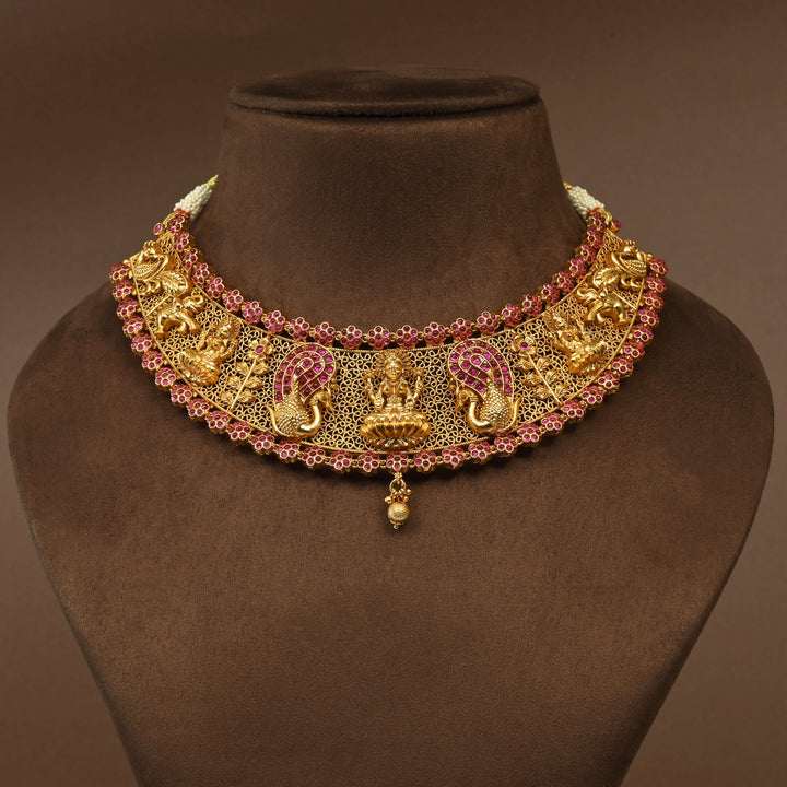 Temple Choker Set