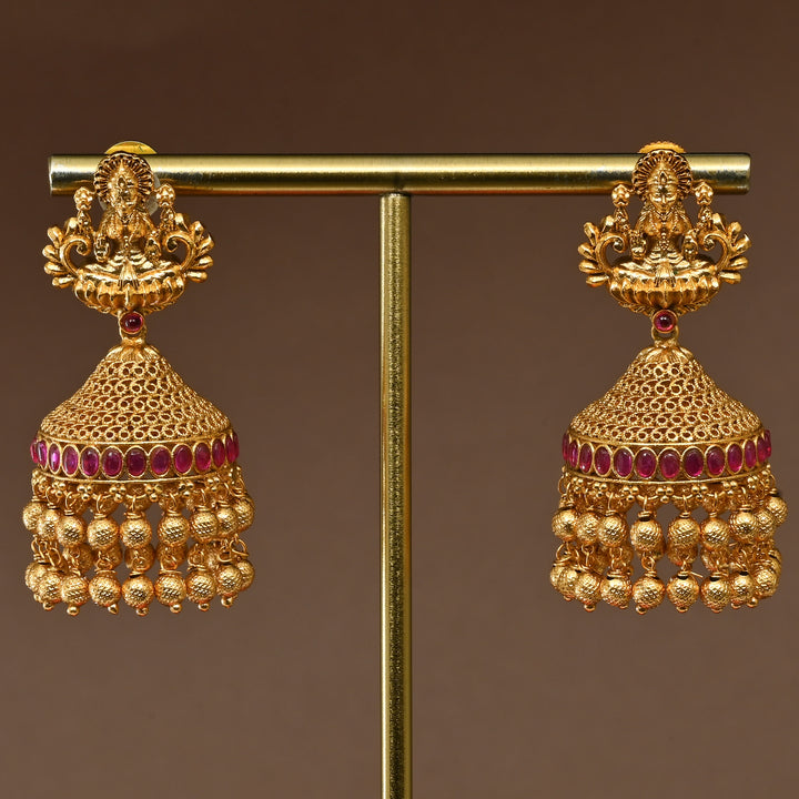 Temple Choker Set