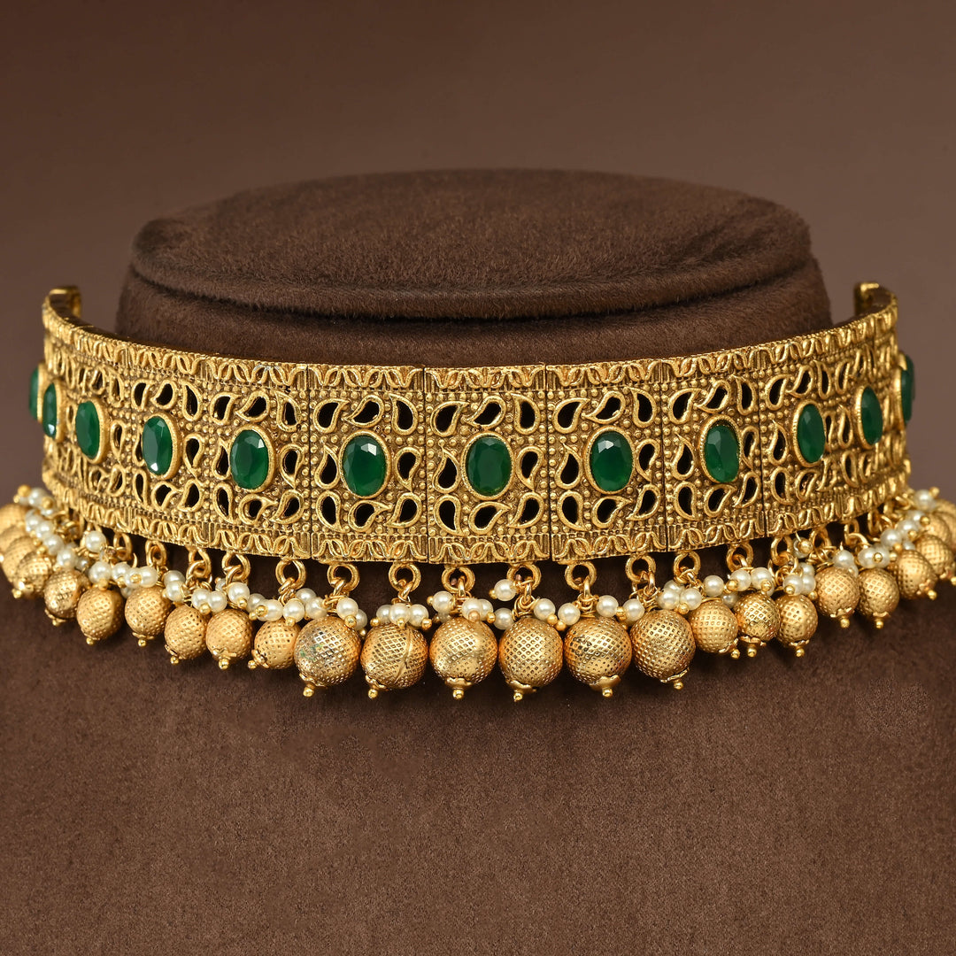 Temple Choker Set