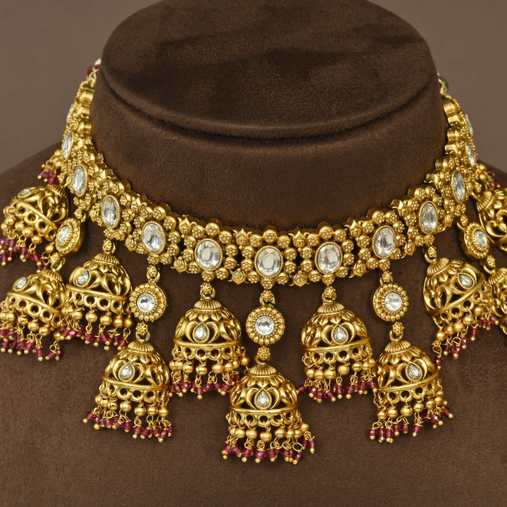 Temple Choker Set
