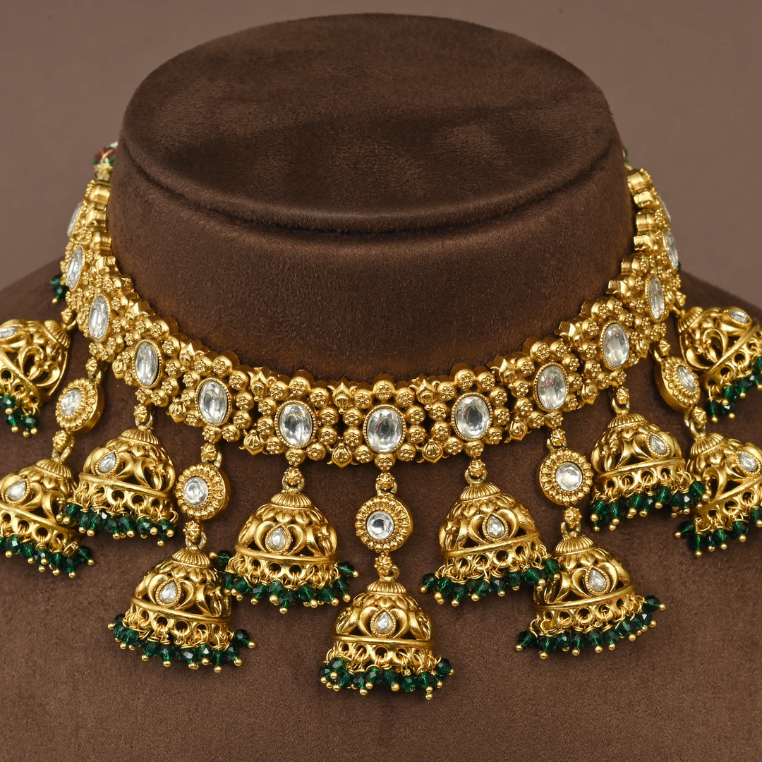 Temple Choker Set