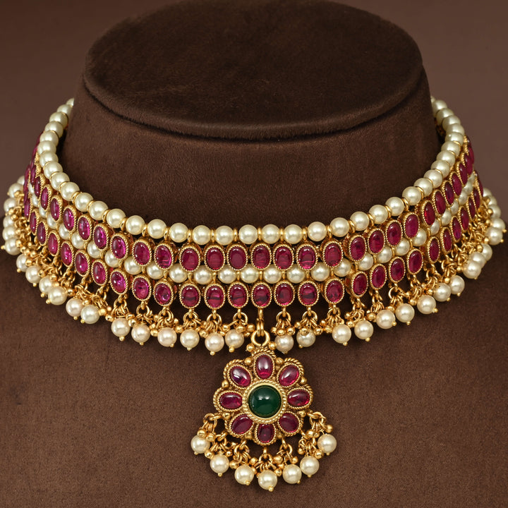 Temple Choker Set