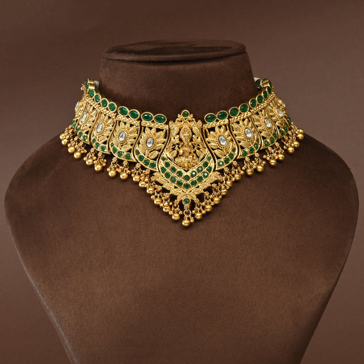 Temple Choker Set