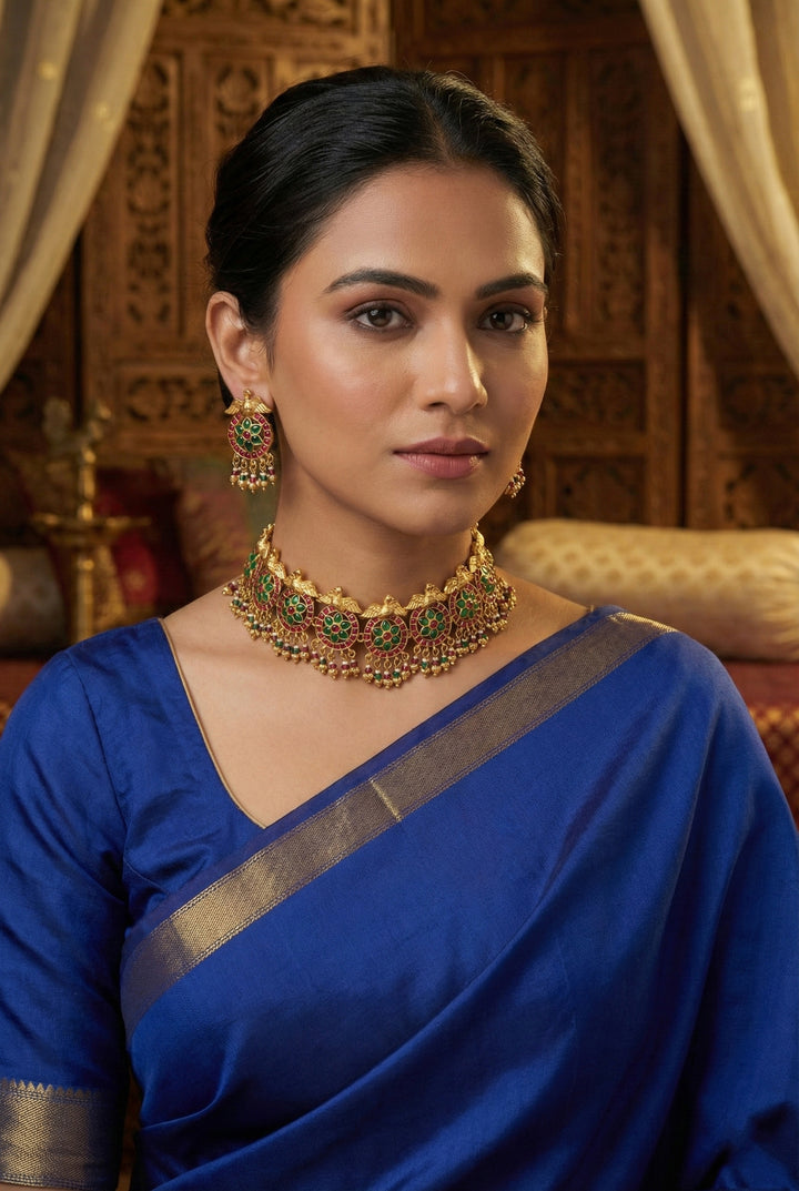 Temple Choker Set