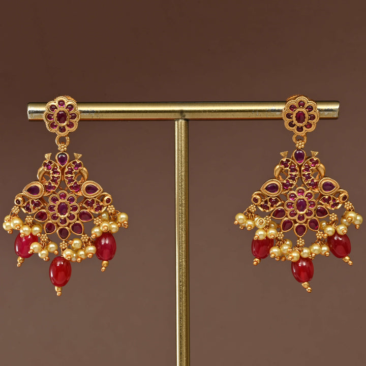 Temple Choker Set