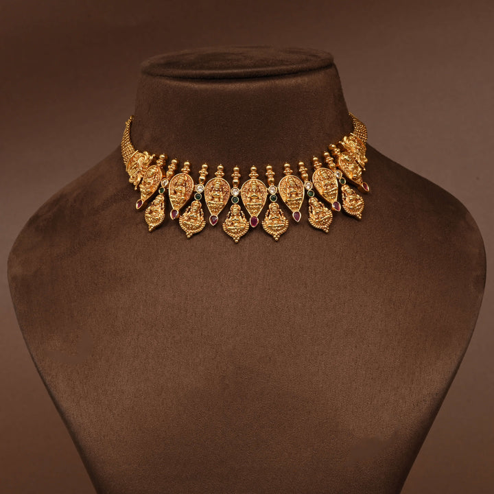 Temple Choker Set