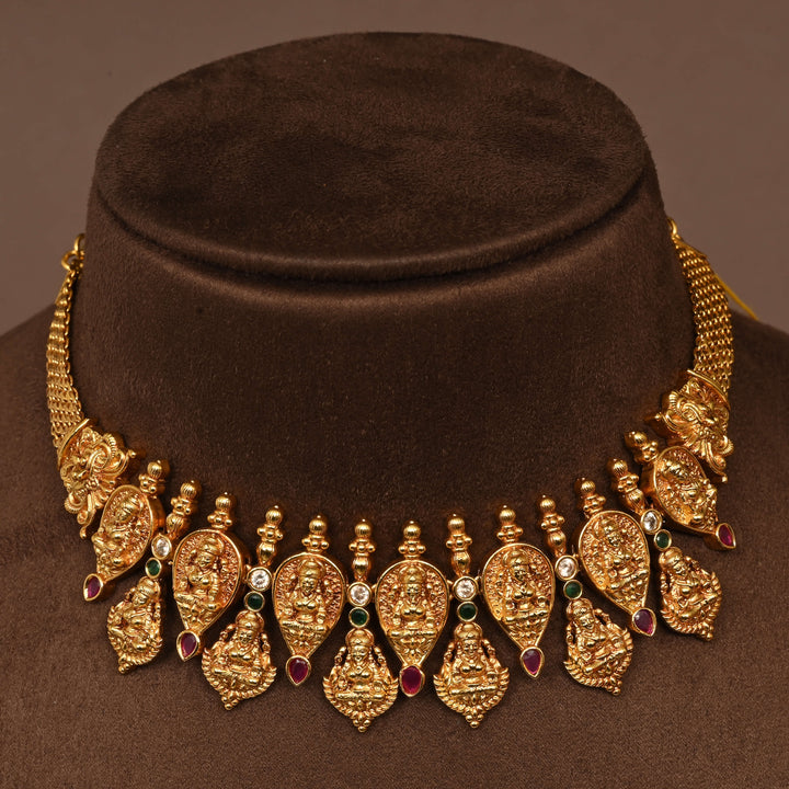 Temple Choker Set