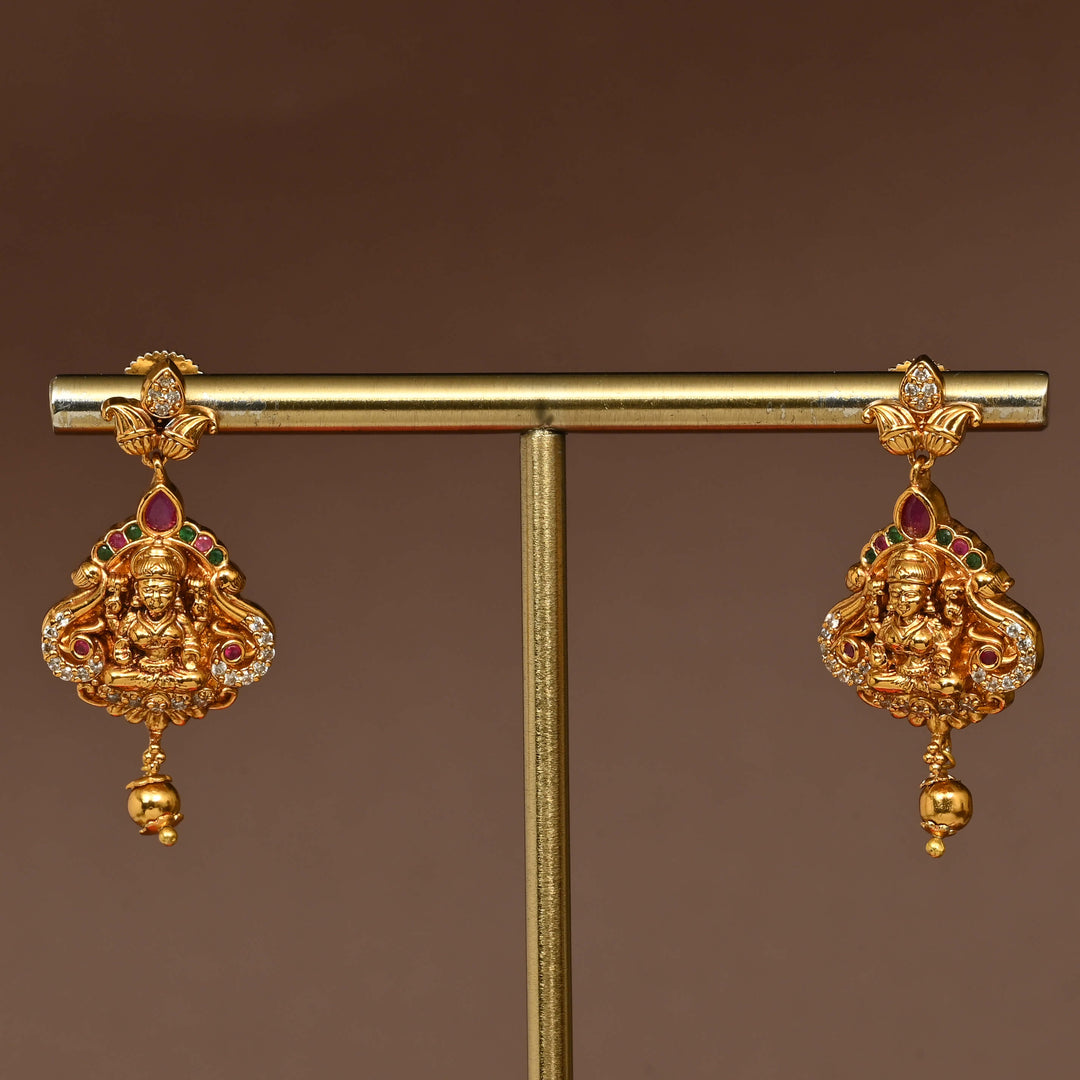 Temple Choker Set